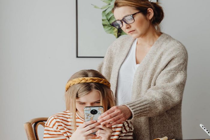 Los adolescentes y el móvil